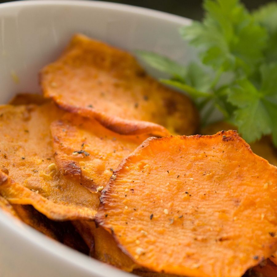 Yam crisps