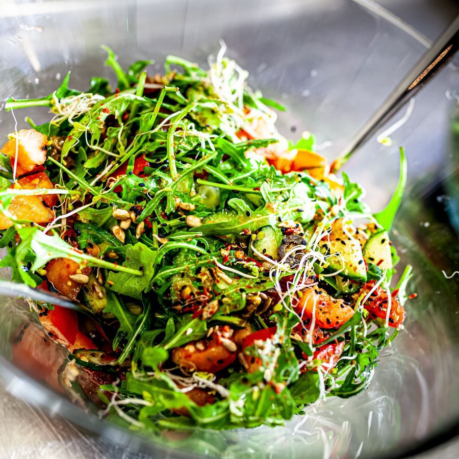 Recipe: Mango and bell pepper salad