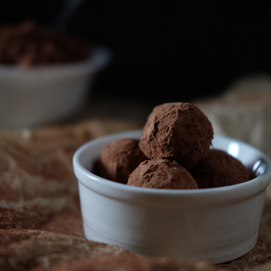 Recipe: Fit truffles in chocolate