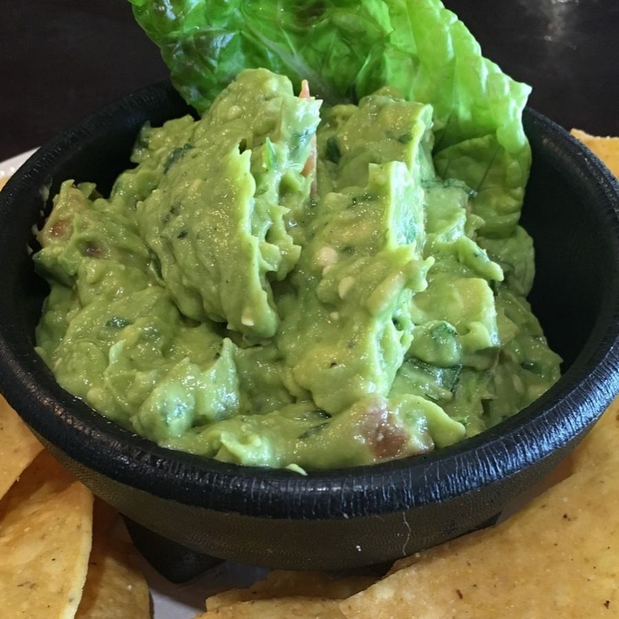 Brot und Avocado Knoblauch und Joghurt