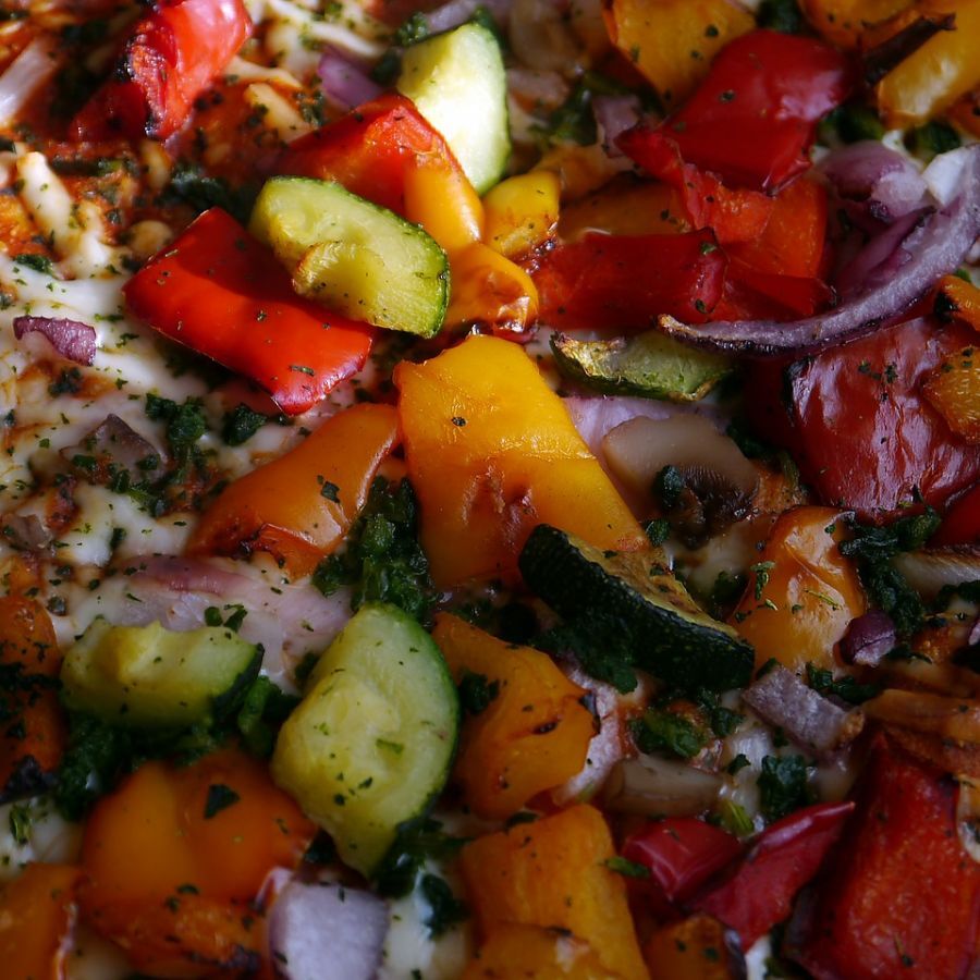 Rezept: Veganes Medley mit Aubergine und Paprika