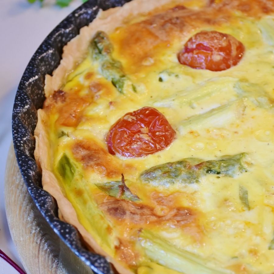 Receta: Espárragos al horno con huevo