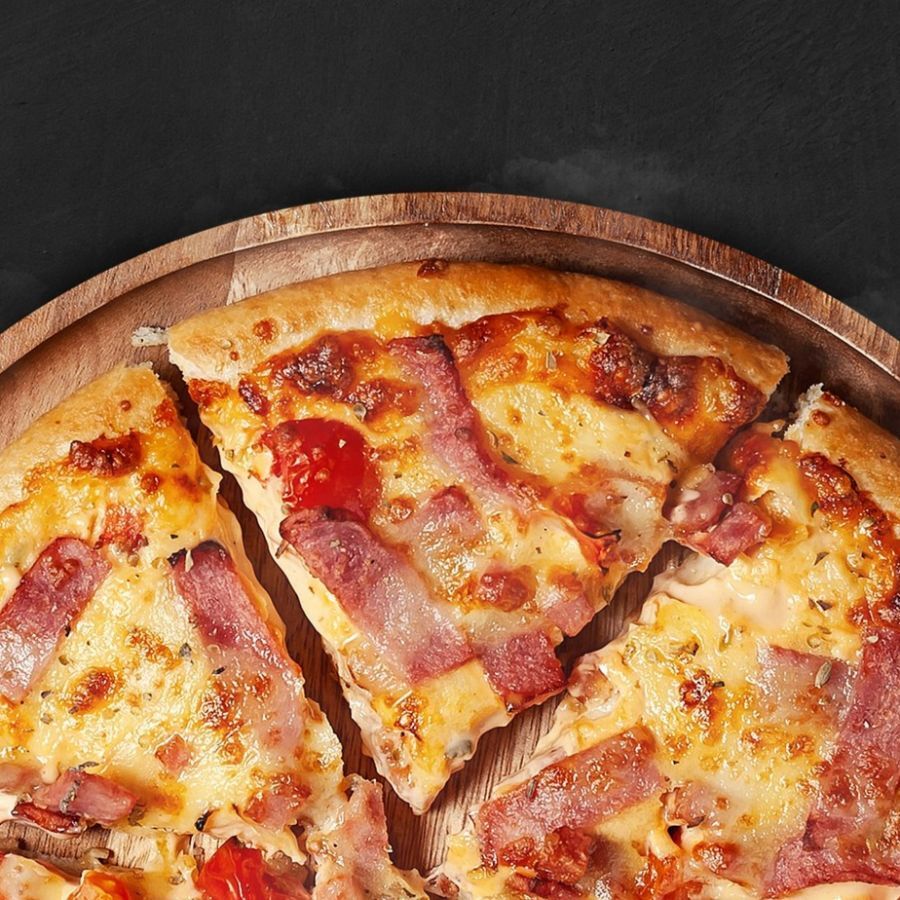 Pizza mit Blumenkohlkruste