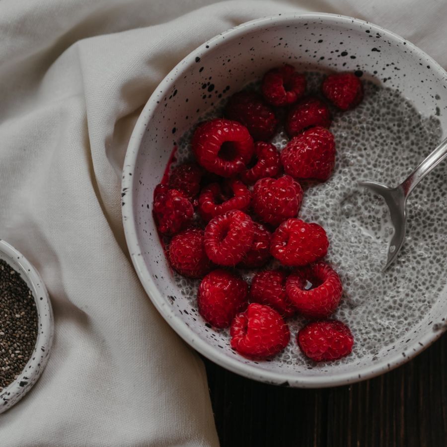 Receta: Pudin vegano de chía con mousse de frambuesa