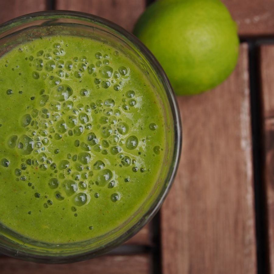 Receta: Batido de manzana y espinacas