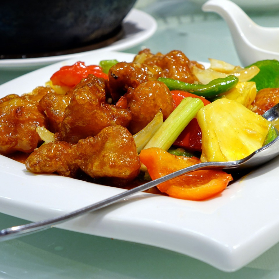 Recette: Poulet braisé à l'ananas